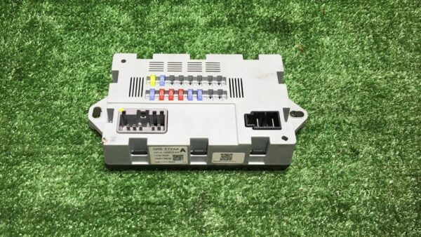 Блок предохранителей Land Rover Range Rover Evoque