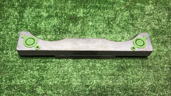 Кронштейн коробки (балка кпп) Land Rover рест.