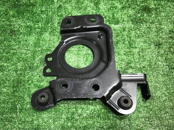 Кронштейн (крепление) Land Rover рест.