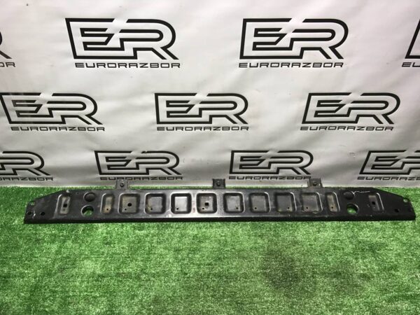 Планка кассеты радиаторов Land Rover рест.