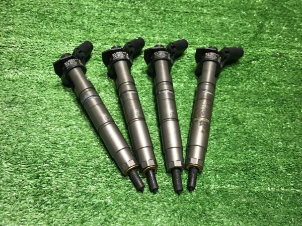 Форсунка топливная Mercedes Benz GLC X253