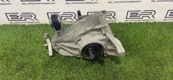 Задний редуктор Mercedes W205 2.474