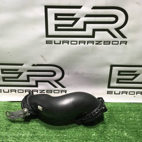 Патрубок интеркулера Mercedes Benz C W205