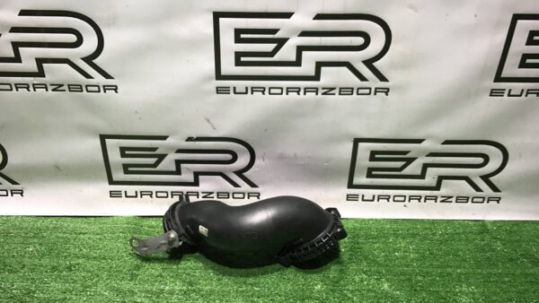 Патрубок интеркулера Mercedes Benz C W205