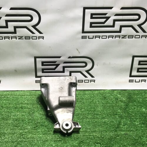 Кронштейн двигателя правый Mercedes Benz GLC X253