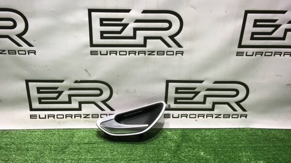 Ручка внутренняя двери левой Mercedes Benz C W205