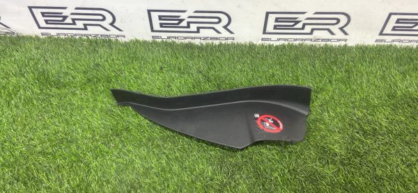 Накладка на торпедо левая Jaguar F Pace Velar