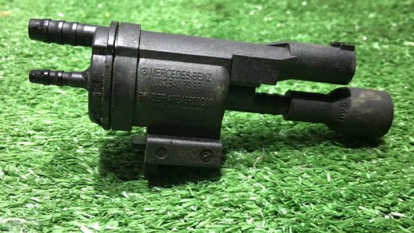 Клапан вакуумный Mercedes Benz GLE W166