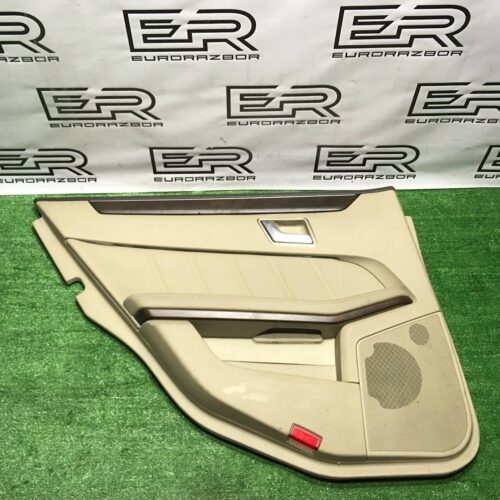 Обшивка двери задней левой Mercedes Benz E W212