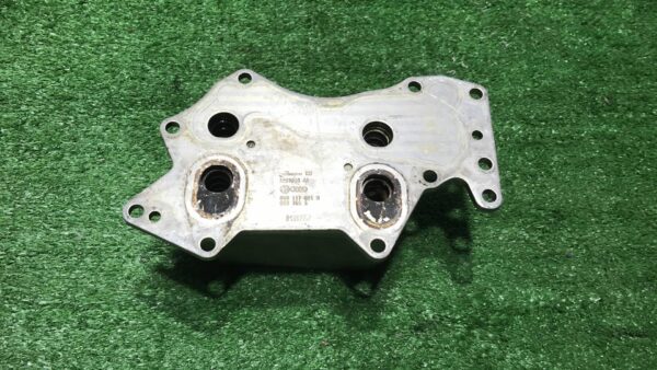 Теплообменник масляного фильтра Audi A6 C6