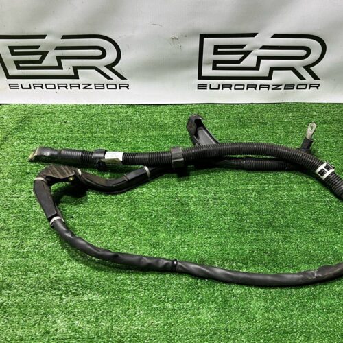 Провод с генератора на стартер Mercedes Benz GLC