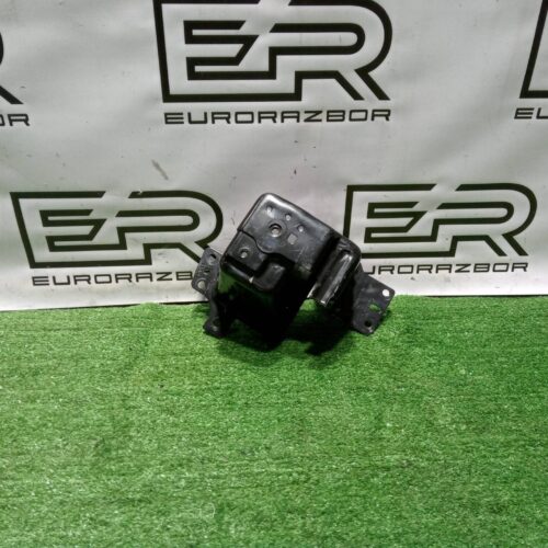 Кронштейн полки багажника Mercedes Benz GLE W166