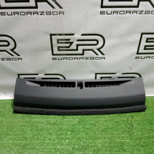 Декоративная накладка торпедо Land Rover