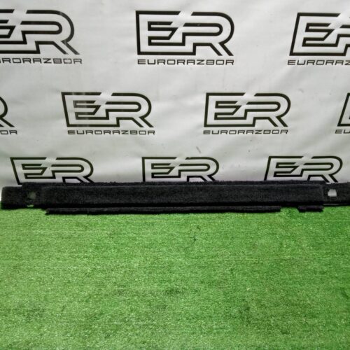 Обшивка отсека багажника левая Land Rover