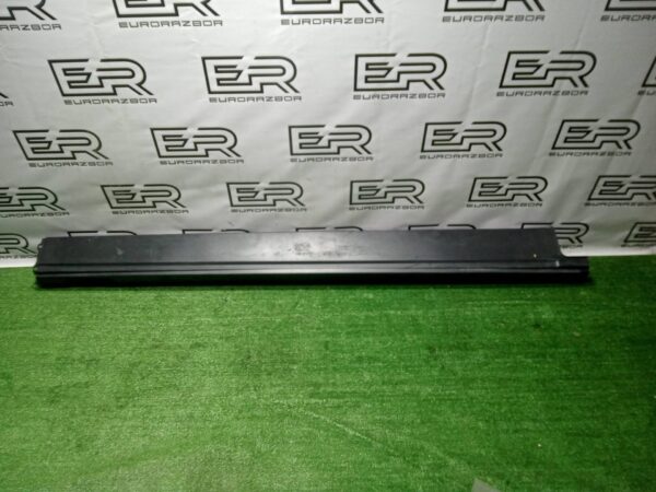 Накладка на порог правая Land Rover Range Rover