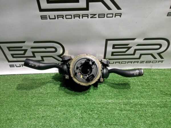 Переключатель подрулевой (стрекоза) Volkswagen