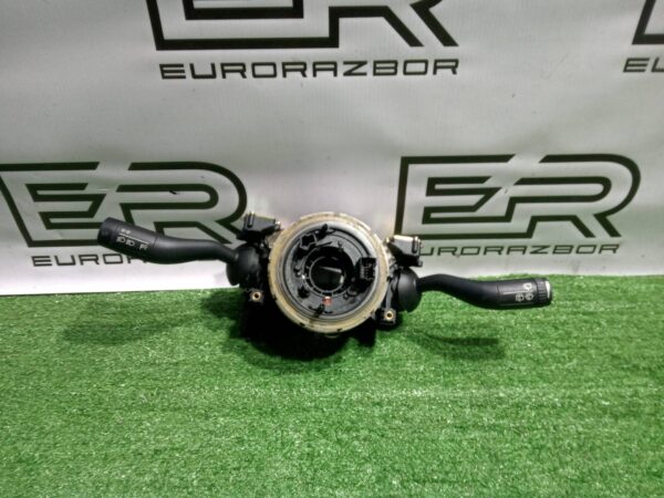 Переключатель подрулевой (стрекоза) Volkswagen