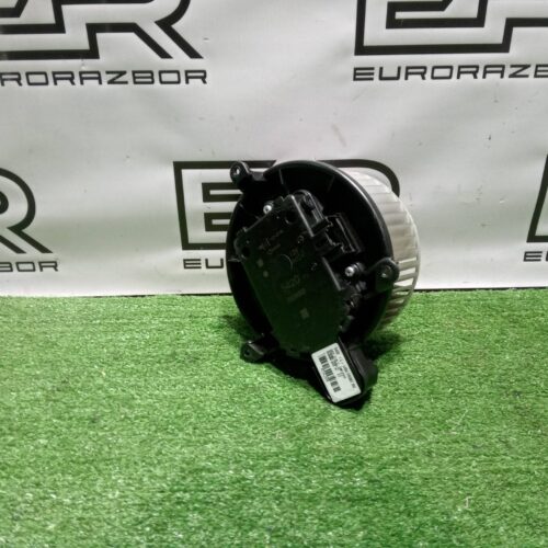 Моторчик печки Land Rover Range Rover 4 L405