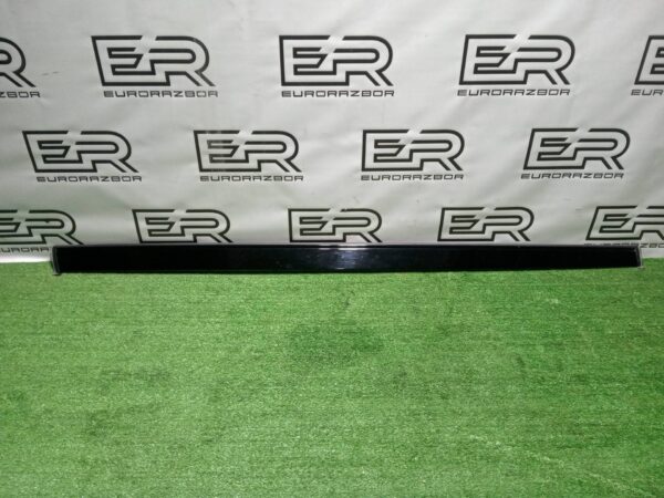 Молдинг крыши левый Land Rover Range Rover 4 L405