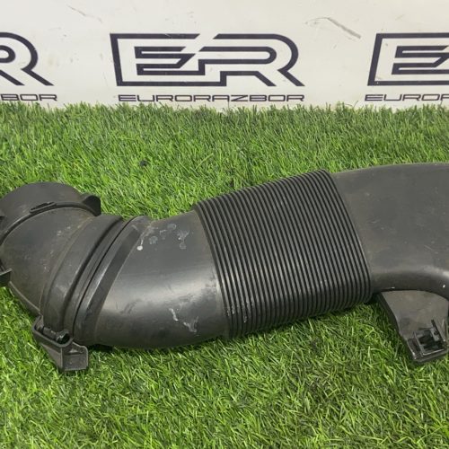 Воздухозаборник Mercedes W205