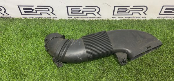 Воздухозаборник Mercedes W205