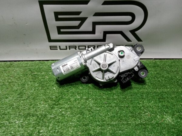 Моторчик заднего стеклоочистителя (дворника)