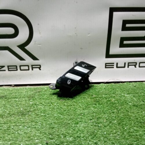 Кнопка блокировки двери правой Mercedes Benz S