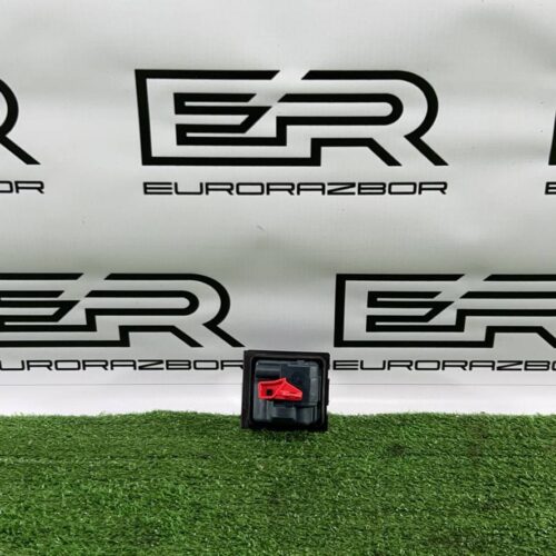 Замок лючка топливного бака Mercedes Benz C292