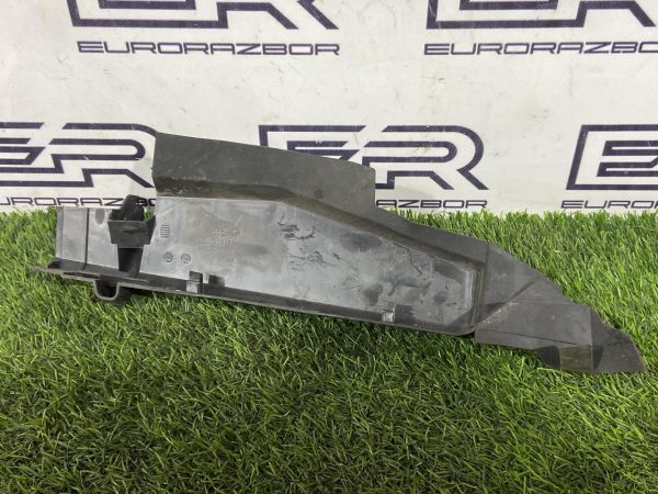 Пыльник крыла передний правый Audi Q8 4M