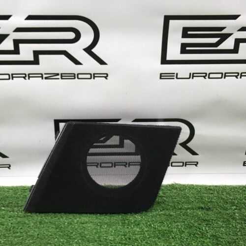 Декоративная накладка торпедо Lexus RX