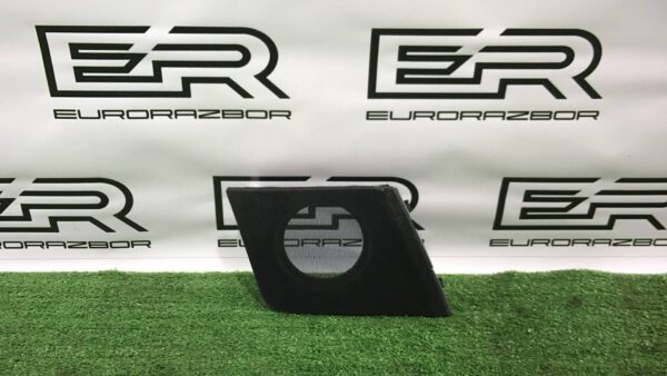 Декоративная накладка торпедо Lexus RX