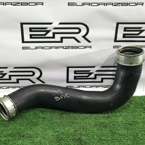 Патрубок охлаждения Volkswagen Touareg