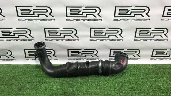 Патрубок воздушного фильтра Land Rover Range Rover