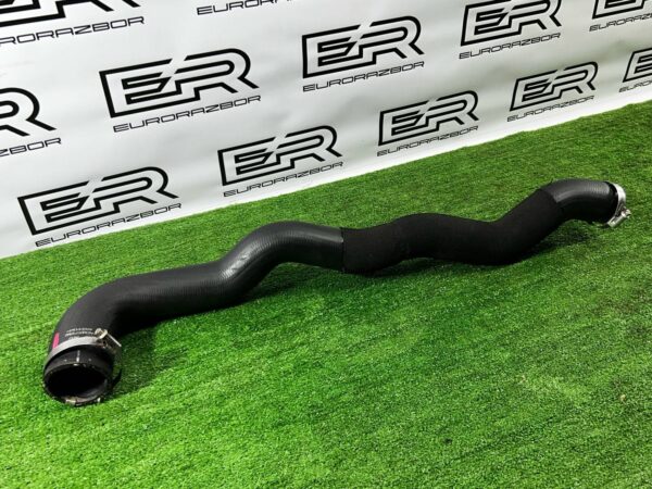 Патрубок интеркулера Land Rover Range Rover 4 L405