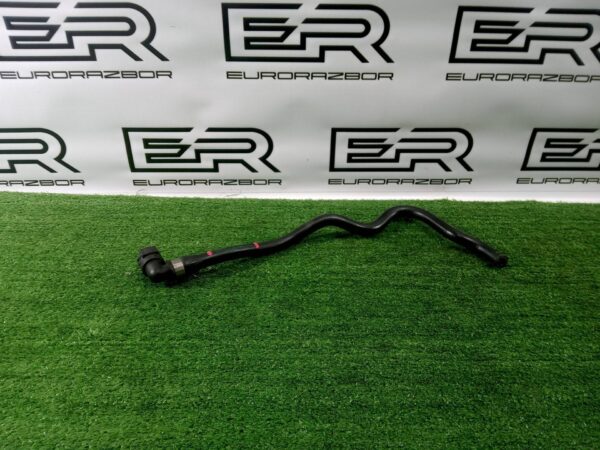 Патрубок охлаждения BMW 7 E65/E66 (2001 2005)