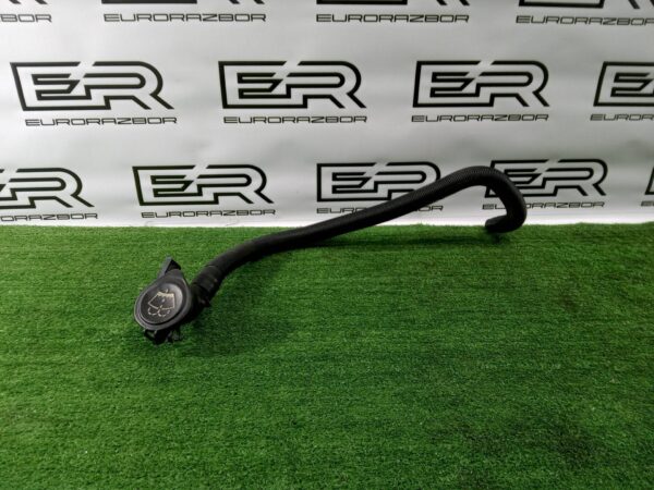 Горловина бачка омывателя BMW 5 E60/E61