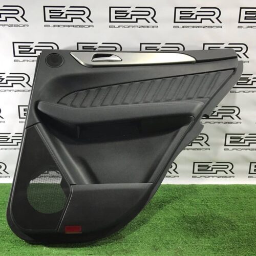 Обшивка салона Mercedes Benz C W205 (2014 2018)