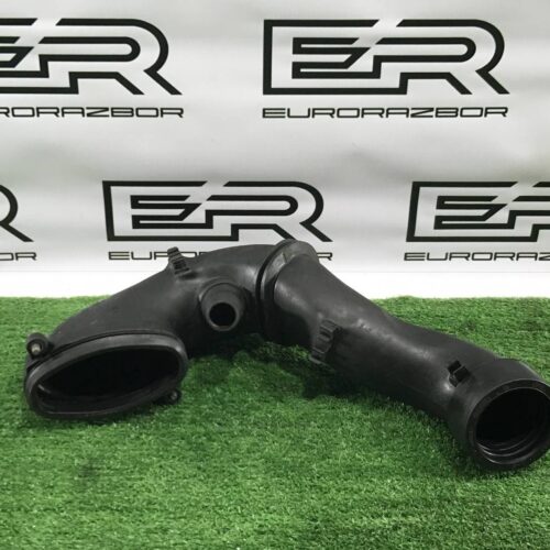 Патрубок воздушного фильтра BMW X3 E83