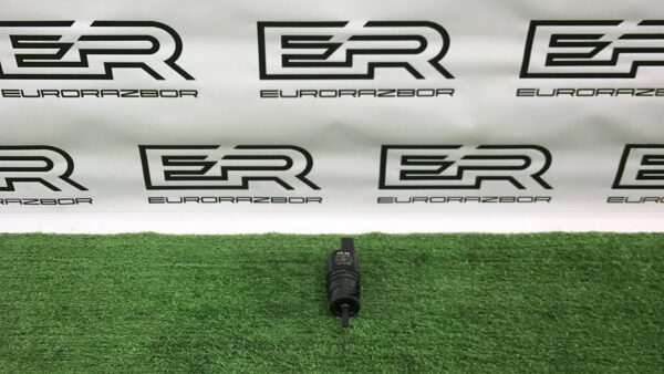 Насос (моторчик) омывателя стекла Volkswagen Polo