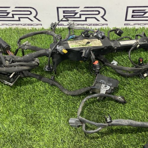 Проводка двигателя (коса) Mercedes М270