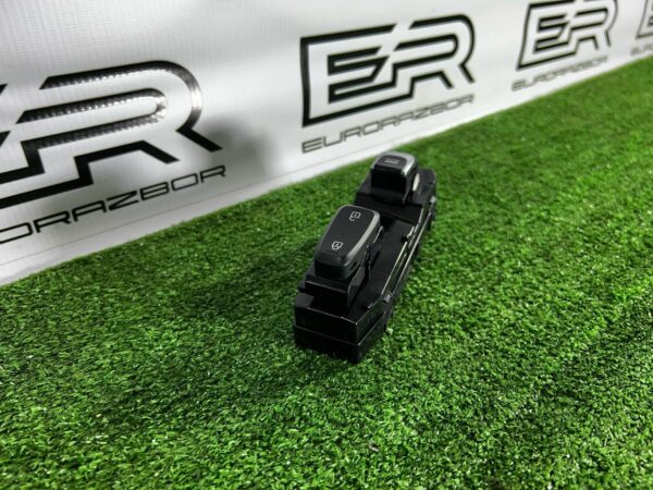 Кнопка блокировки двери Kia Sportage 4 рест.