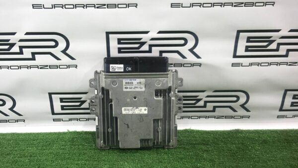 Блок управления двигателем Kia Sorento 3 UM