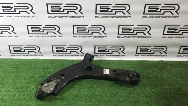 Рычаг передний левый Kia Sorento 3 UM