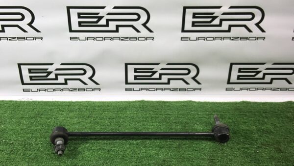 Стойка стабилизатора передняя Kia Sorento 3 UM