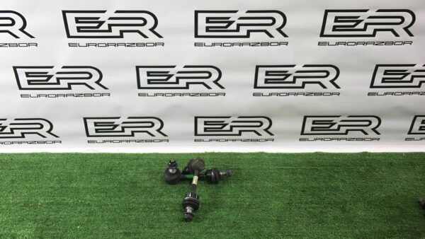 Стойка стабилизатора Kia Sorento 3 UM