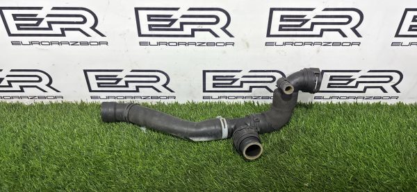 Патрубок системы охлаждения Range Rover L405 L494