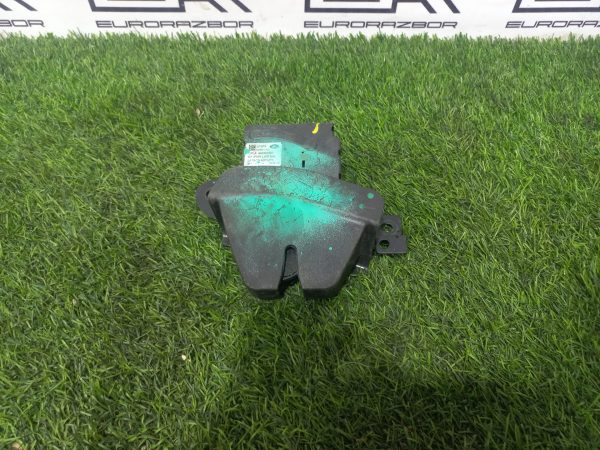 Замок крышки багажника Land Rover Range Rover Velar