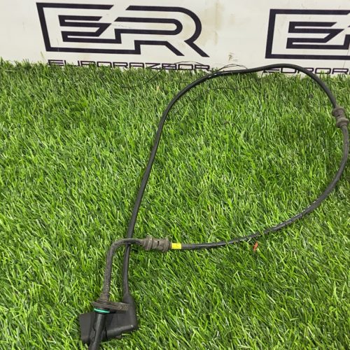 Датчик ABS Mercedes W205