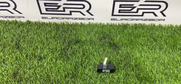 Усилитель антенны Range Rover Velar L560