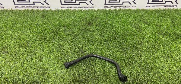 Трубка вакуумная Mercedes Benz E W213